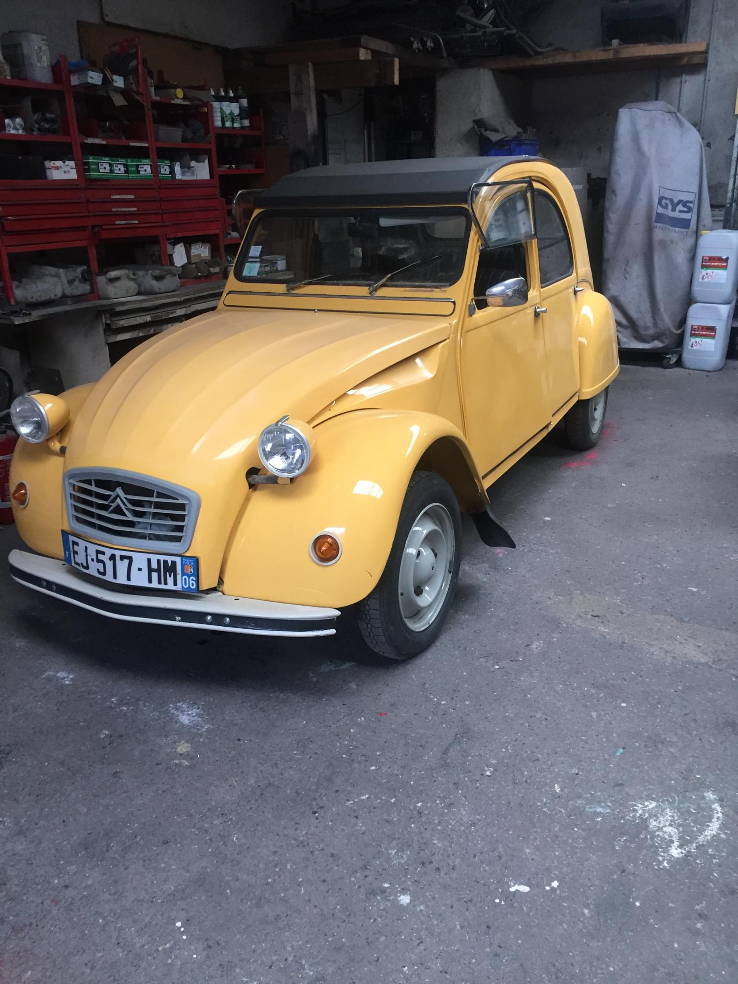 2cv4 jaune