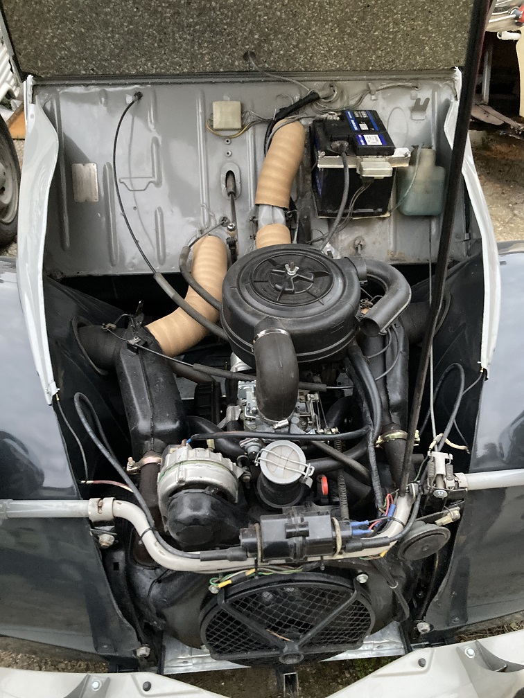 2CV6 VHARLESTON MOTEUR