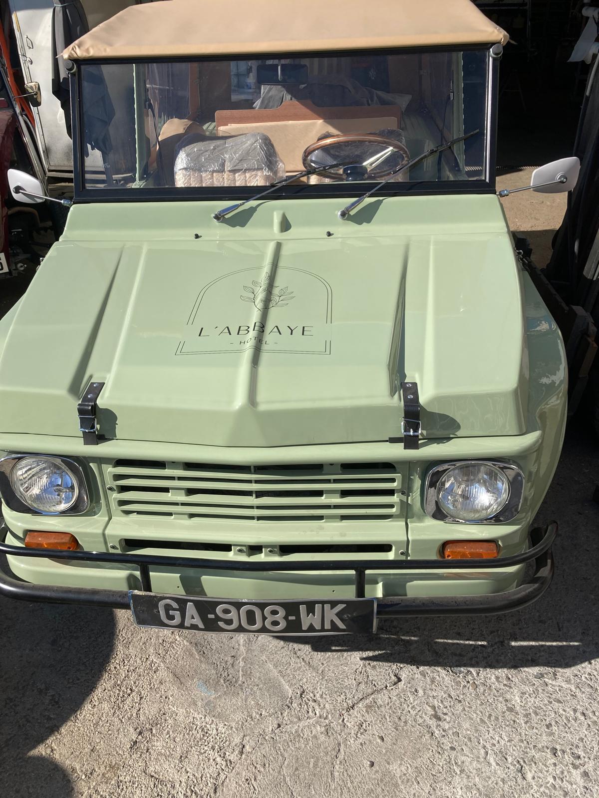 méhari vert olivier