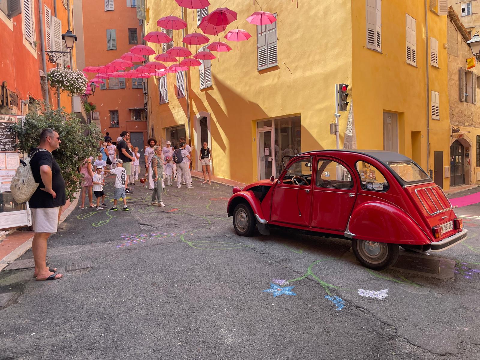 animation 2cv, centre ancien Grasse, fetedujasmin